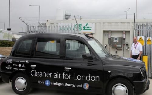 Taksówka w Londynie napędzana paliwem wodorowym Air Products