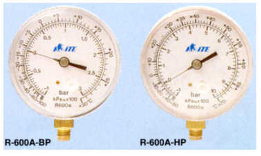 Rys. 2. Manometry niskiego i wysokiego ciśnienia do pomiaru czynnika R600A [3]
